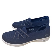NEW Skechers GO Step Lite Goga Mat Navy Women Sz 9 Slip-On Knit Cris Cross Shoes