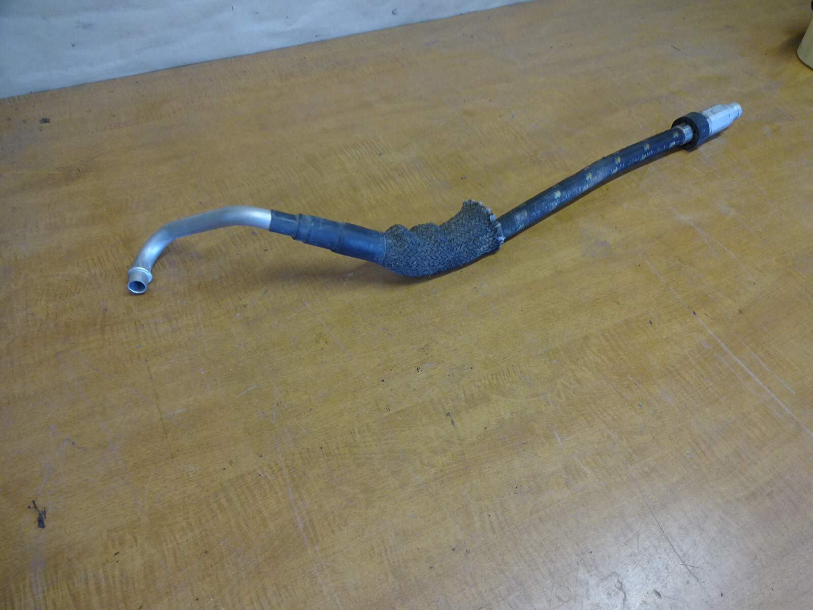 Ferrari California - Rear Transmission Radiator Oil Return Tube - P/N 250738