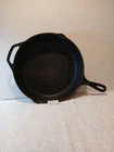 Lodge Cast Iron Deep Skillet, 10.25-inch.Vintage Made In USA .SKILLET Has Pour I