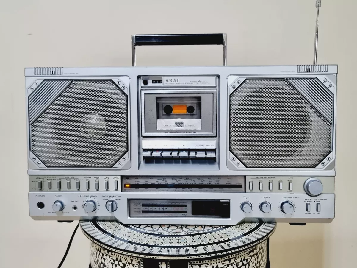 AKAI AJ 530 Rare Vintage Ghetto Blaster Cassette Recorder Boombox Radio