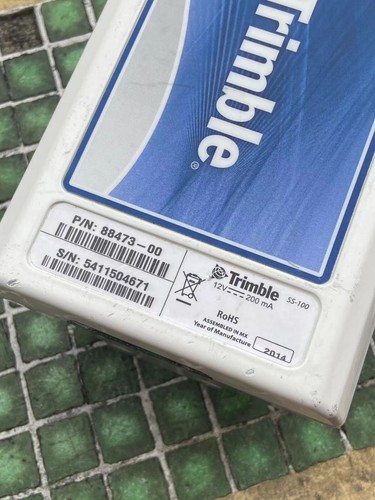 Sensor de control de altura de pluma Trimble SS-100 Field-IQ 88473-00 - Imagen 2 de 9