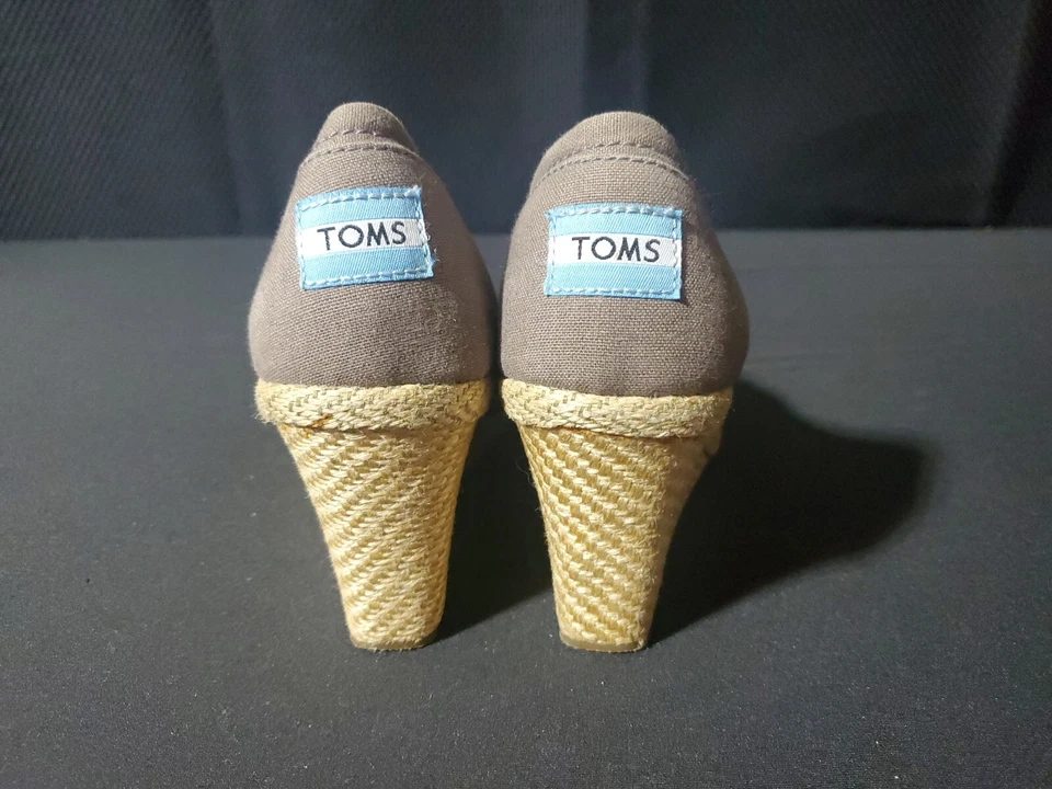 Cuñas de tela TOMS Emma punta abierta talla 8 Foto 3 de 4