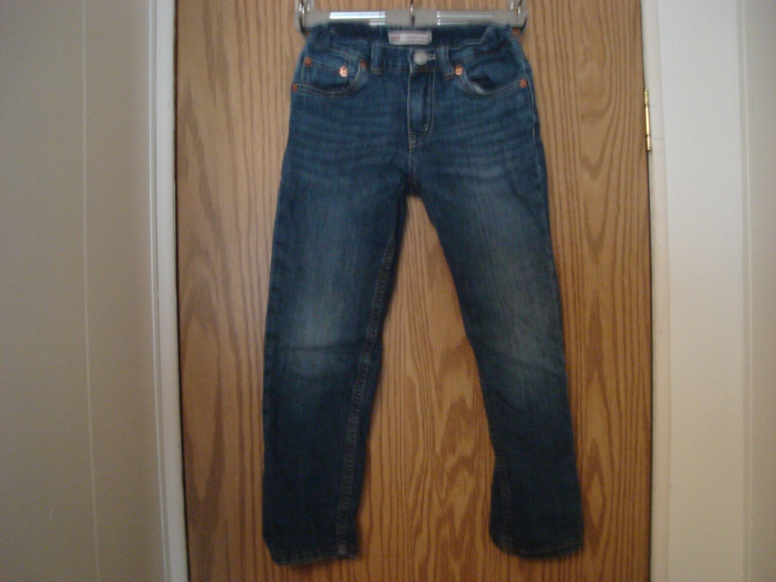 Picture 1 of 9