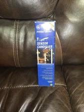 GE Christmas Lighted Candle Candolier Window Holiday Dusk-Dawn Sensor Electric