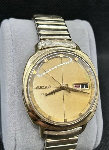 Seiko 5 Automatic 21 Jewels Gold Tone Vintage Men’s Watch Day Date – RUNS