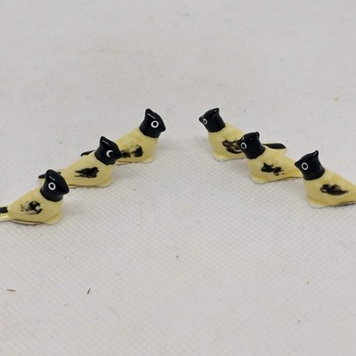 Vintage Bug House Porcelain Bird Figurines Lot Of 6 Mini Yellow Black Japan