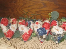 Patriotic Christmas 4 Appliqued Hearts Ornaments Bowl Fillers Wreath Accents