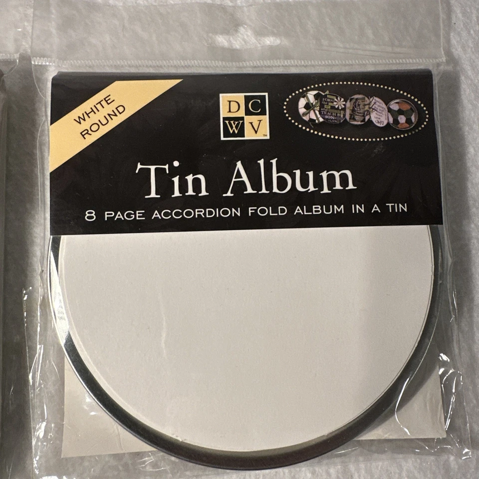 Álbum de hojalata dcwv Lote de 2 álbumes plegables cuadrados y circulares AL-009-00003 artesanos nuevos Foto 3 de 4