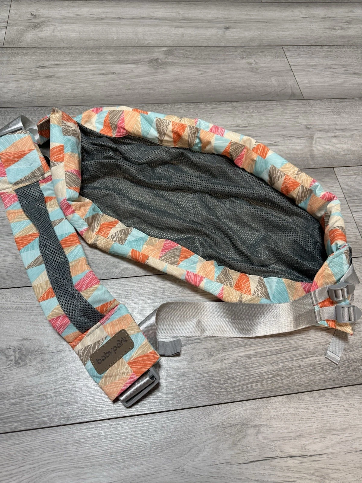 Mesh baby carrier orange