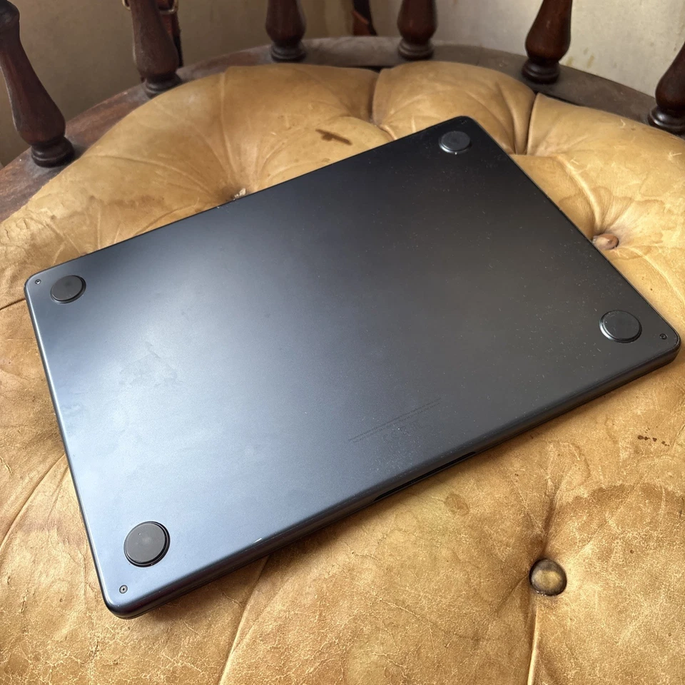 Apple MacBook Air 13" M2 · 8GB · 500GB, photo 2 of 3