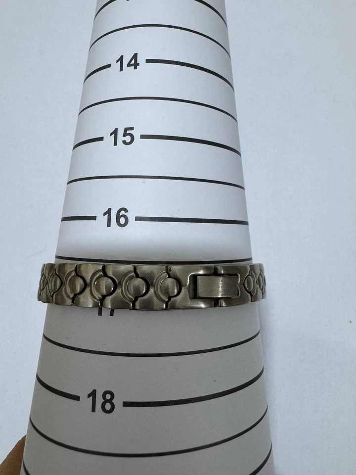 Reloj Sekonda Mujer Ovalado Esfera Champagne Tono Plata Pulsera Cuarzo Foto 4 de 4