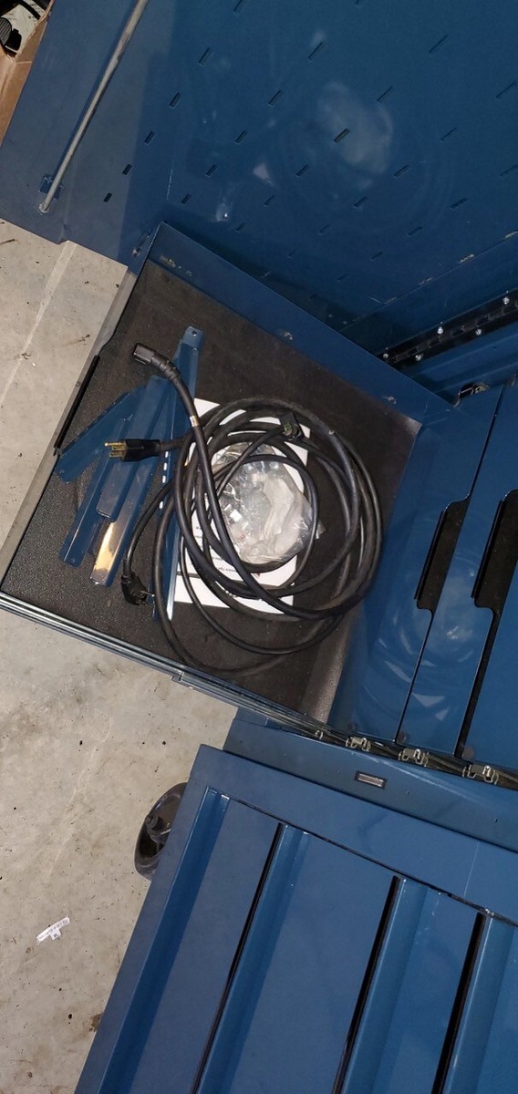 Snap On Supersonic Blue Tool Box with Locker and Hutch. Used like