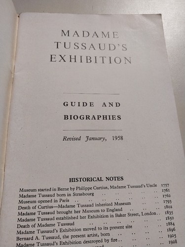 madame tussaud's guide & biographies (guide book) - Picture 3 of 3