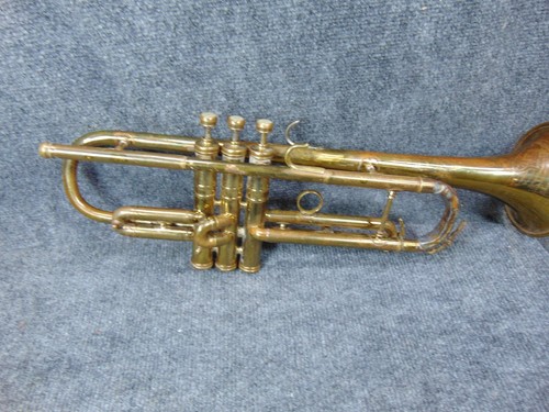 Vintage Conn Trumpet 22B GOOD PLAYER! Elkhart 1941 New York Symphony Special - Picture 4 of 18