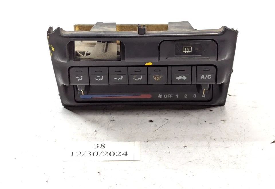 1994-1997 Acura Integra Heater A/C Climate Control Panel W/ Bezel Trim - Image 2 of 4