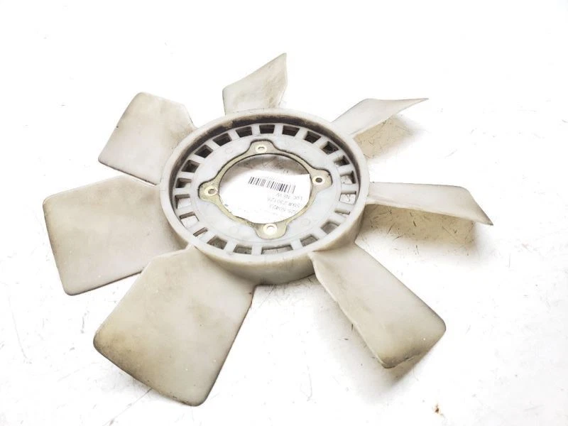 Hoja de ventilador Mazda RX7 79-83 OEM 364815200A Foto 3 de 4