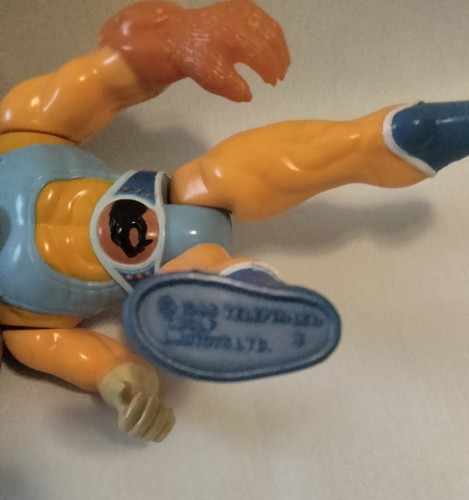Vintage 1985 LJN Thunder Cats LION-O Action Figure with Claw Shield Vtg Toy - Picture 10 of 11