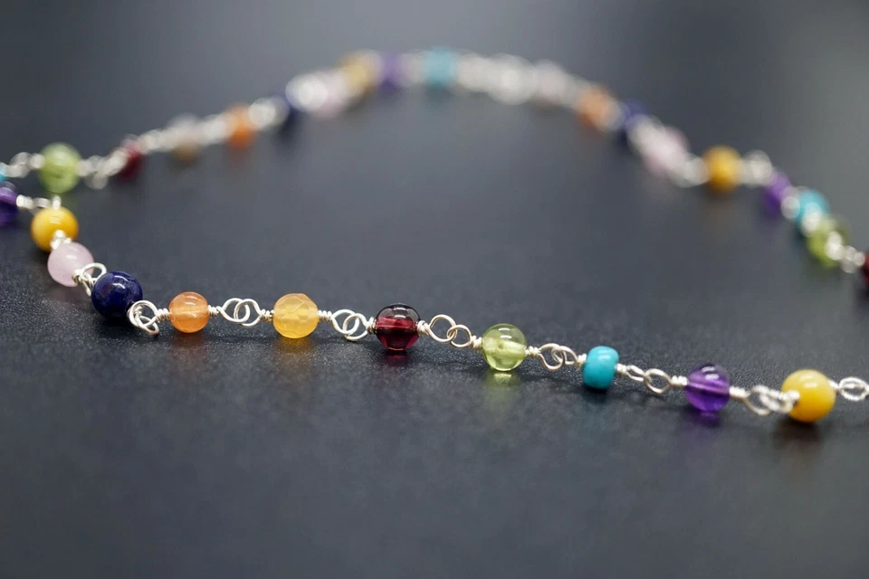 Gargantilla collar de cadena con dije de múltiples gemas de plata de ley hecha a mano granate amatista  Foto 4 de 4