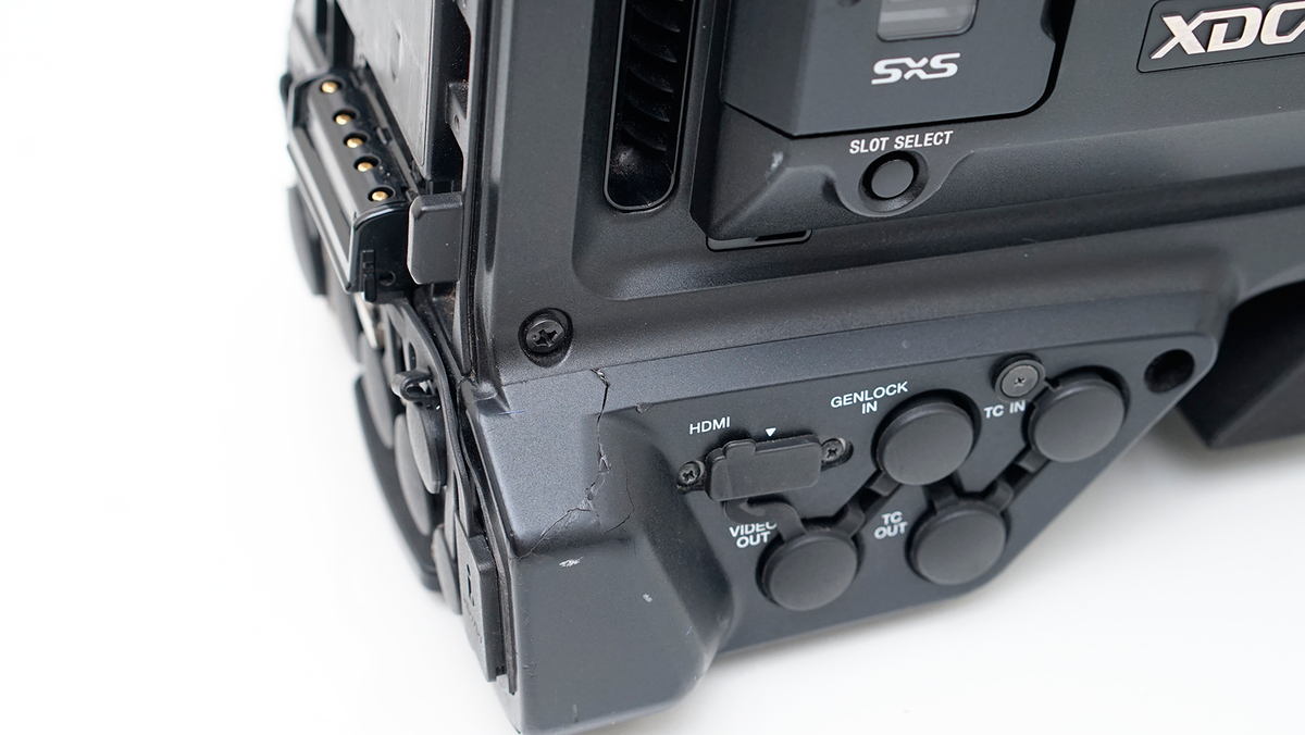 Sony PMW-350 XDCAM HD 2/3 Sony PMW-350 XDCAM HD 2/3