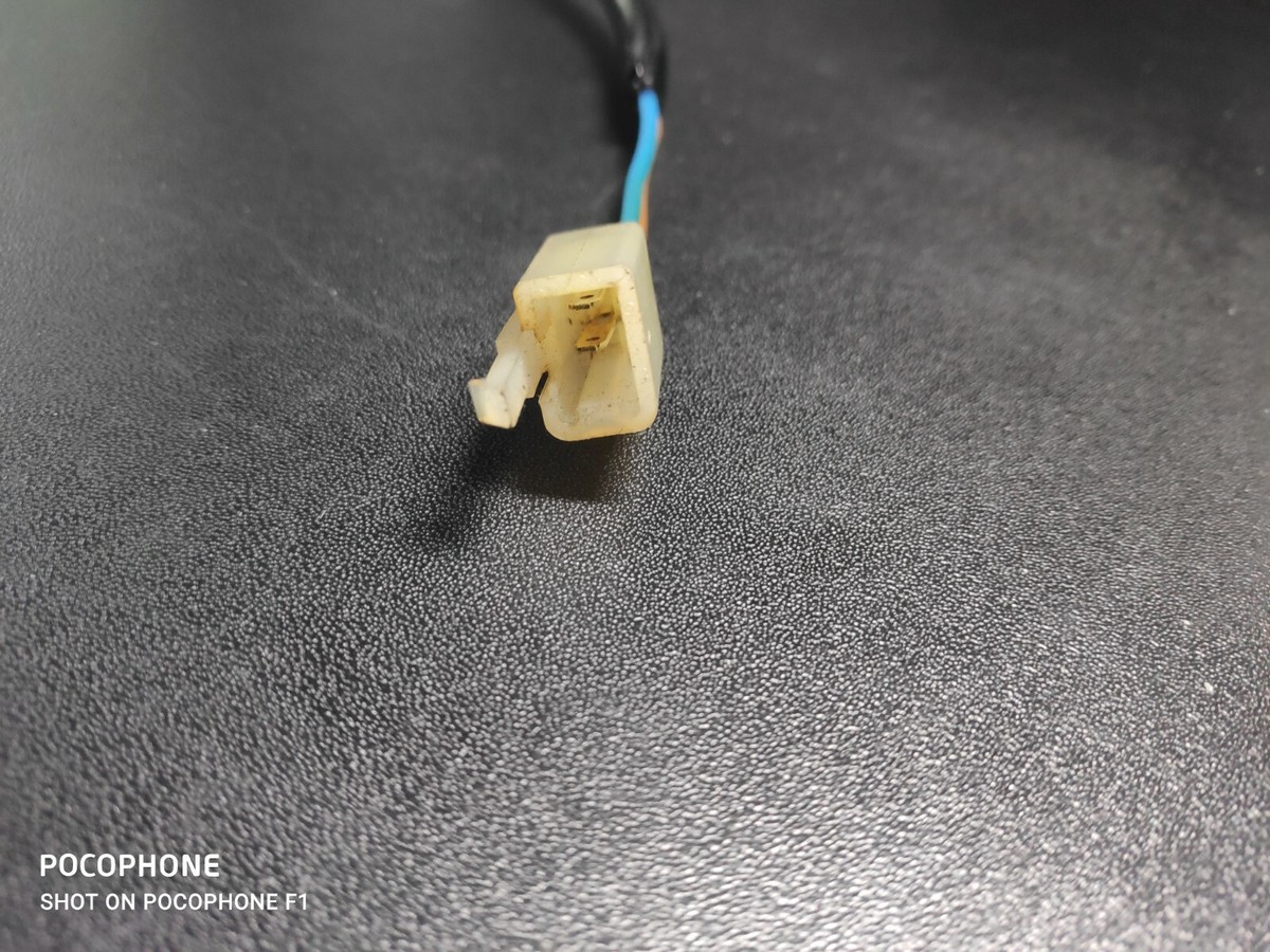 Kawasaki ZX9R genuine rear brake switch frein AR feu stop