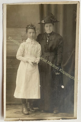 orig. Photo postcard around 1920 Trostberg Traunstein mother child communion costume