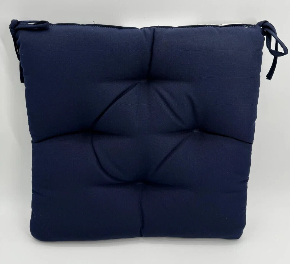 Cojín acolchado para silla de comedor de patio - 19x19 Pottery Barn Sunbrella azul marino ¡PAQUETE DE 6! Foto 4 de 4
