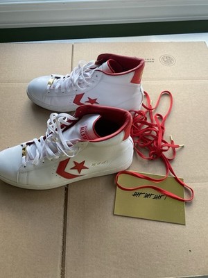 Converse Pro Leather Dr J Mens 12 White With Red Used Worn Once comes with box