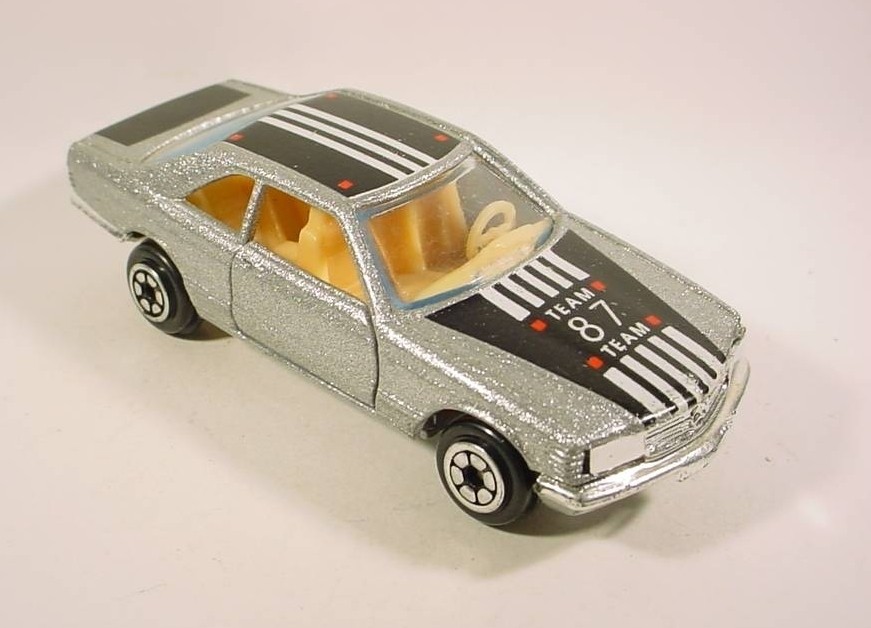 Yatming # 1087 Silver Mercedes 500SEC Team 87 1:64 Loose