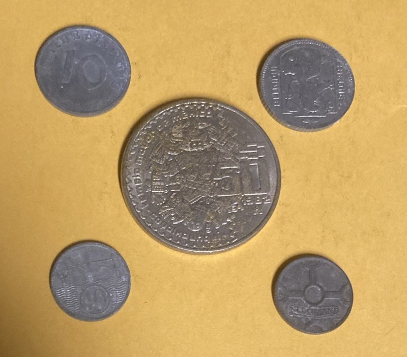 FIVE Beautiful rare world coins lot .Excellent Condition Look bid buy them now!!