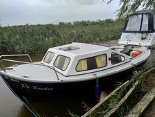 Dutch Day boat