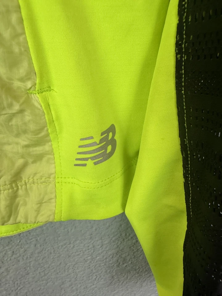 New Balance Running Jacket Small Yellow Black Hooded Reflective Zip Thumbholes S - Image 2 of 4