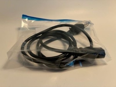 Standard 3 prong 5ft power cord for monitors, desktop computers