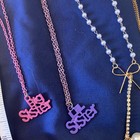 jewelry lot Unbranded Necklaces, Rings, Earring, Bracelets, Hair Clips. — photo 3