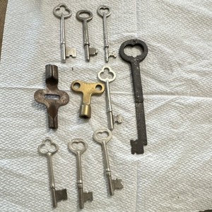 Taylor Clock Keys & Winders Mixed Metal Model 525
