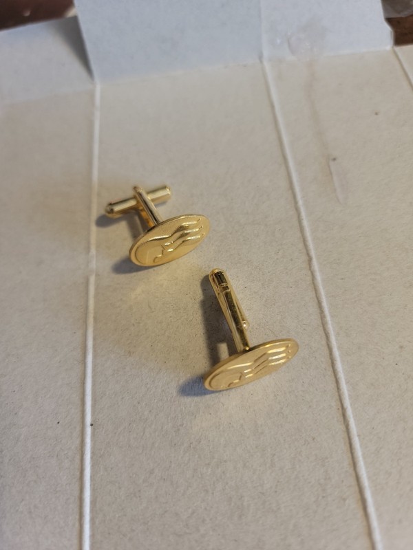 Vintage  Goldtone Cufflinks Fashion Jewelry