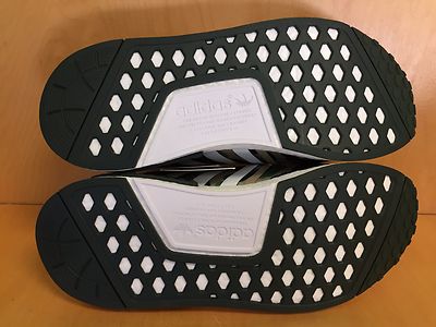 adidas Nmd R1 Bape Camo - Olive adidas Nmd R1 Bape Camo - Olive