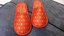 Slippers for Home Red Thai pattern Fabric, Comfortable to Wear, For Adults.
