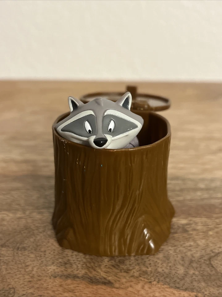 MEEKO IN TREE POCAHONTAS 2” FIGURA DISNEY JUGUETE (USADO) Foto 2 de 4