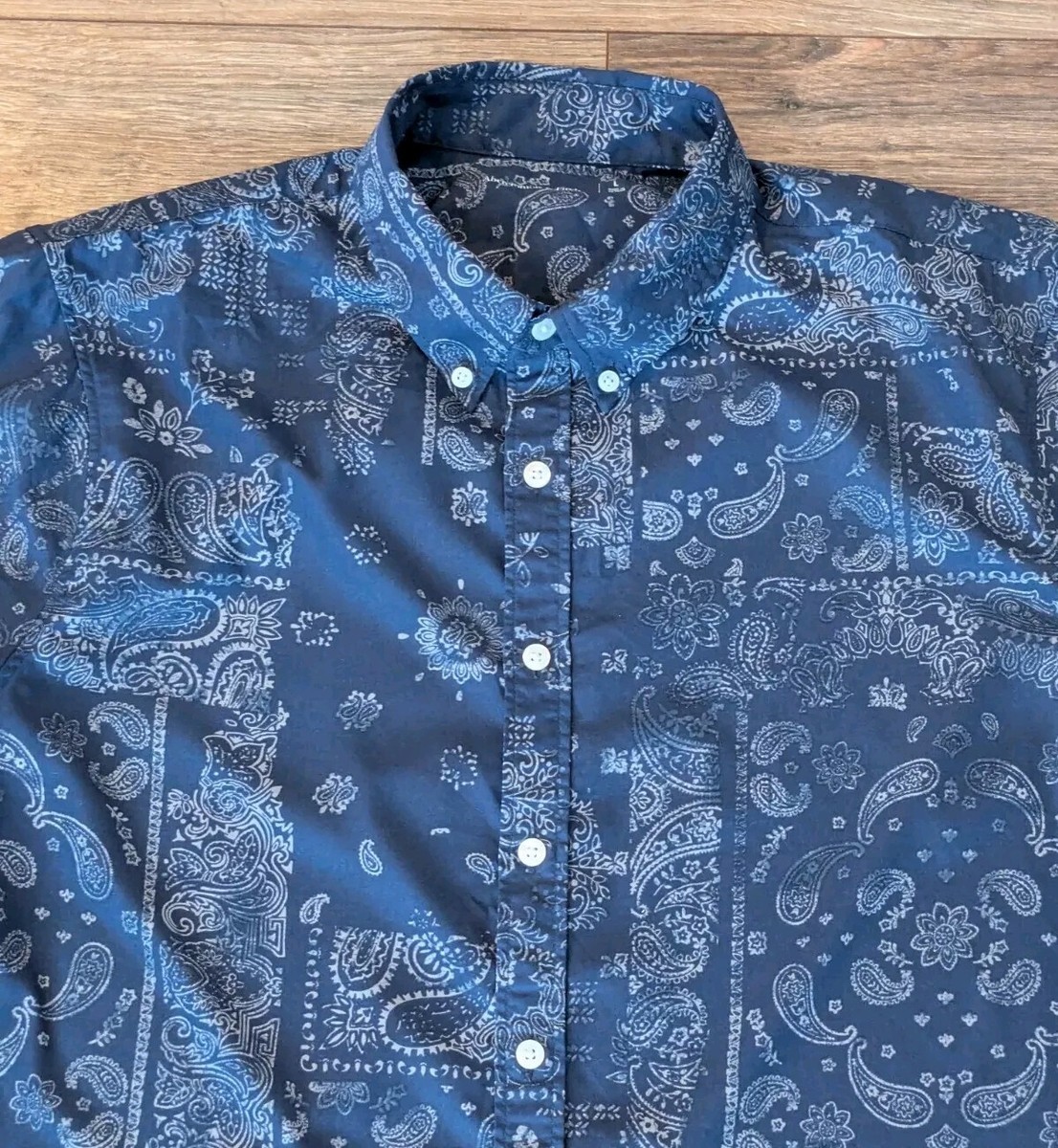 Abercrombie & Fitch Shirt Mens Navy Bandana Print SS Nylon Button Up
