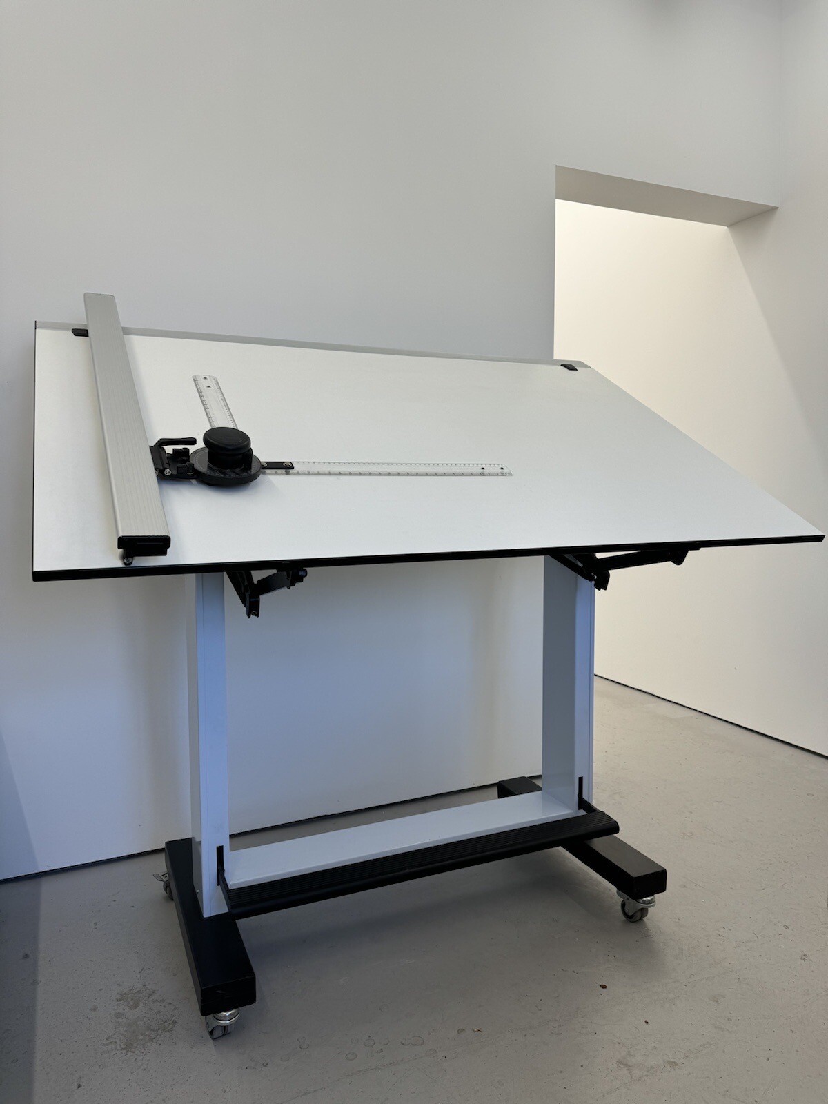 A0 Drawing Board With Tecnostyl Drafting Machine for Engineers
