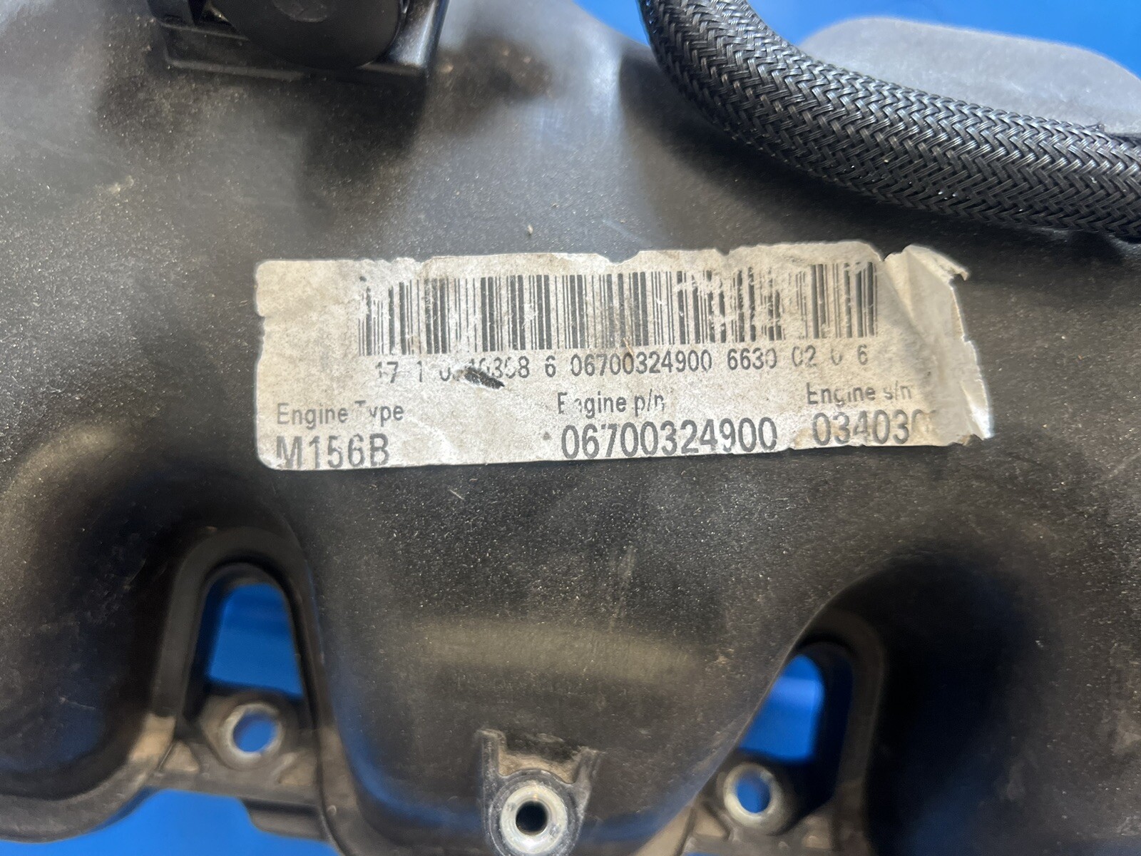 Maserati Ghibli Manifold Cover And Throttle Body