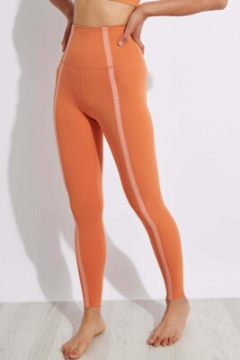 nike yoga luxe eyelet