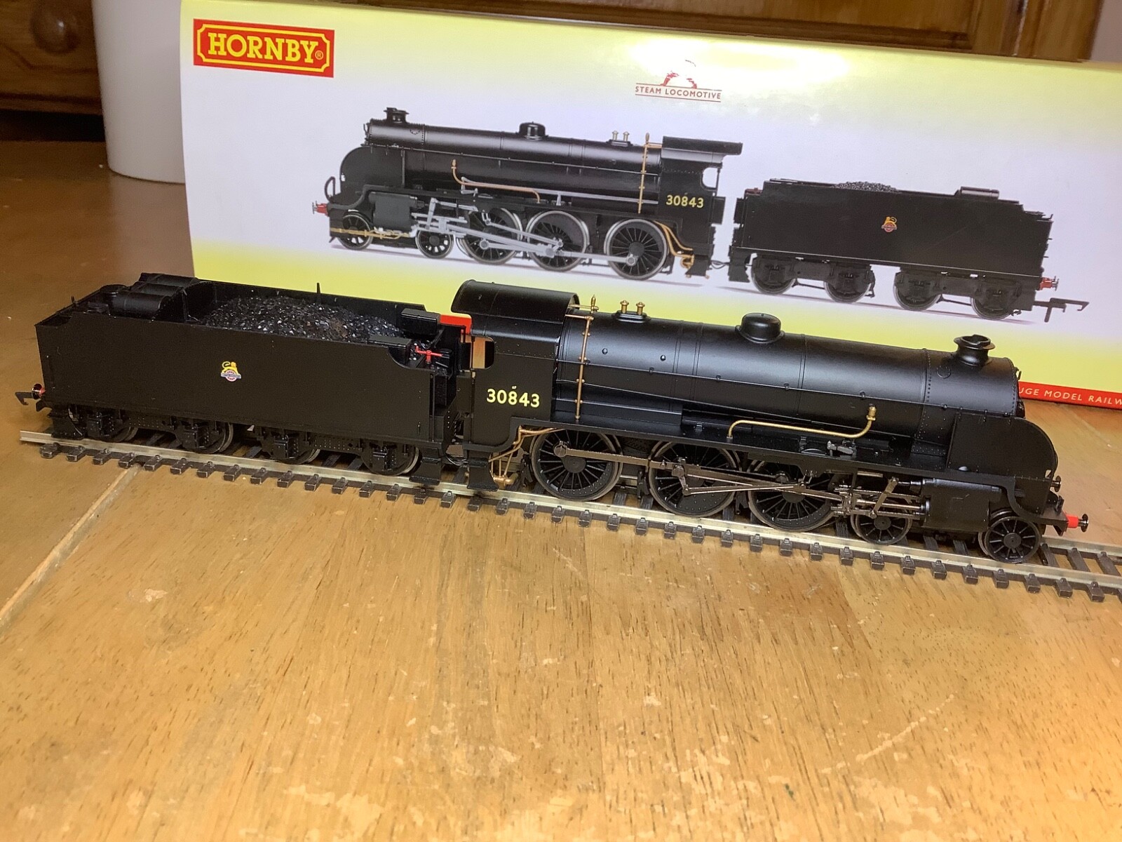 Picture 2 of 5