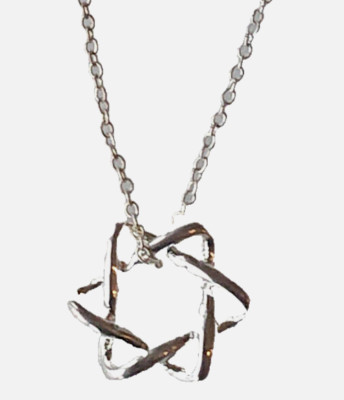 NEW = SILVER - ''STAR'' - PENDANT - ON A SILVER - ''TRACE'' - CHAIN