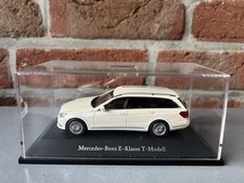 Mercedes-Benz E-Klasse S212 W212 T-Modell Elegance 1:43 OVP Kyosho B66960190