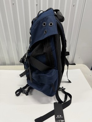Oakley リュック 青と黒 OAKLEY ICON RC BACKPACK FOS901479 NAVY ONE-SIZE NYLON 32L Water