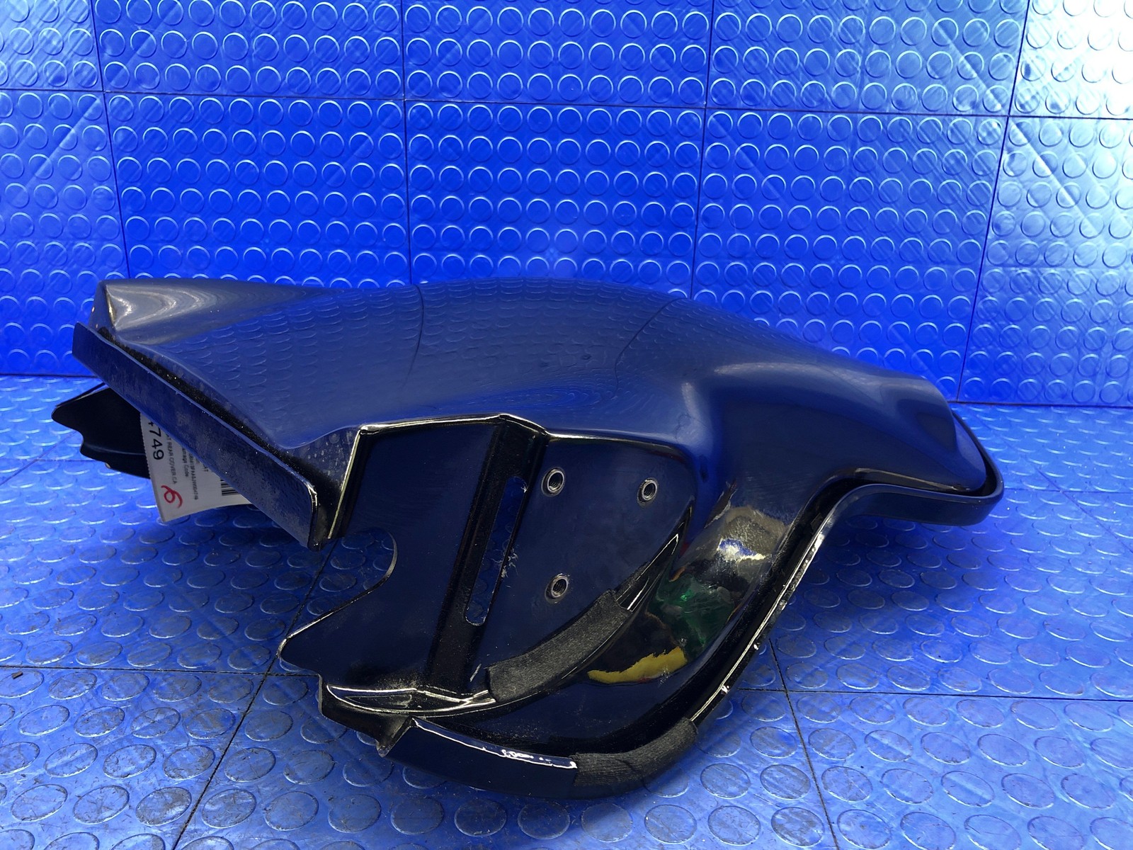 2016-2021 MCLAREN 570S OEM FRONT RIGHT SEAT REAR COVER CARBON FIBER