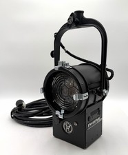 Mole-Richardson 100W Tweenie LED Light, Daylite Type 8911 