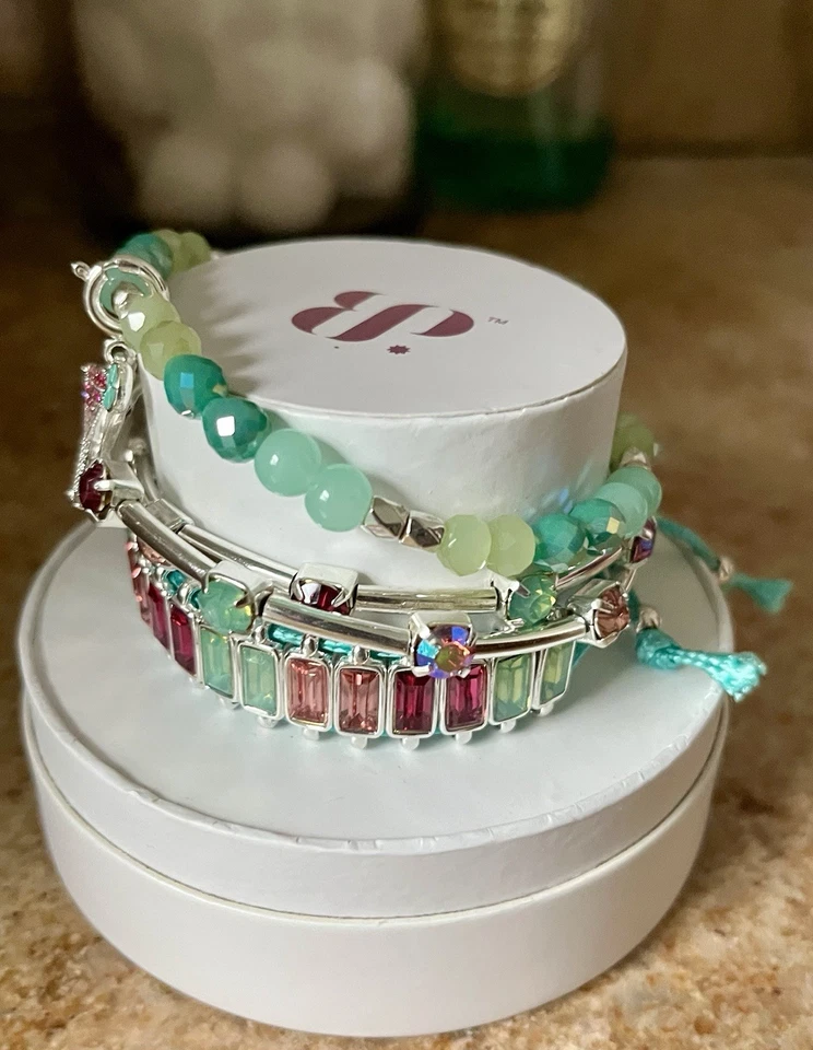 Bomb Party Retro Stack RBP6061 Cheers To You, Gorgeous W/Removable Martini Charm - Image 2 of 4