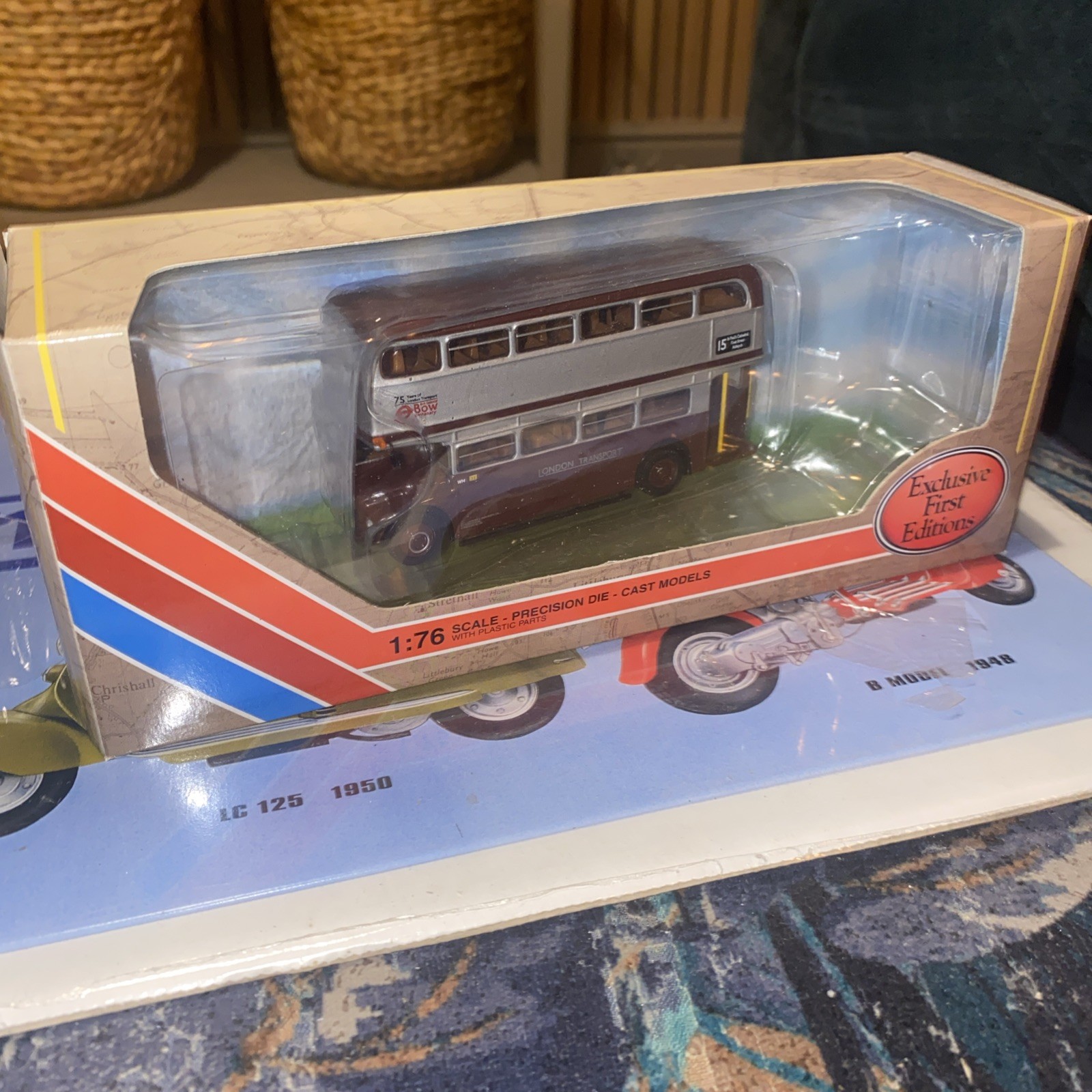 EFE RM ROUTEMASTER BUS PLATINUM EAST LONDON TRANSPORT ROUTE 15 1/76 31505